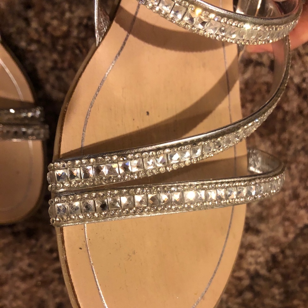 Sandals - Picture 3 of 4